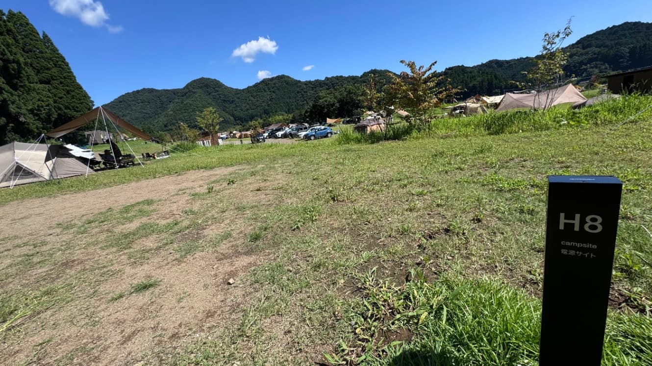 スノーピーク鹿沼の電源サイトH8