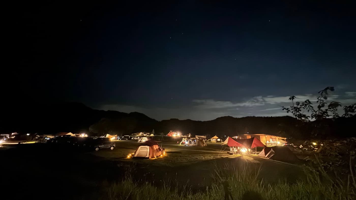 H8サイトからのキャンプフィールドの景色