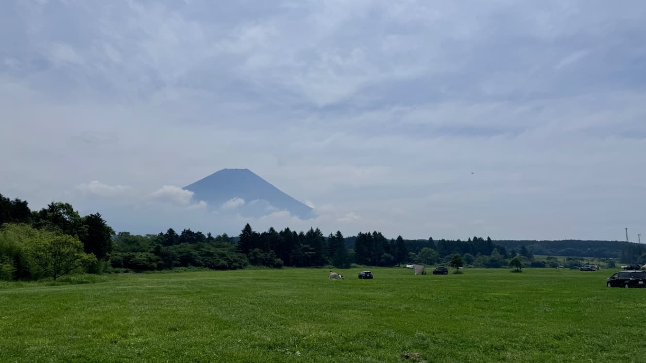 富士山を眺めながらのデイキャンプ