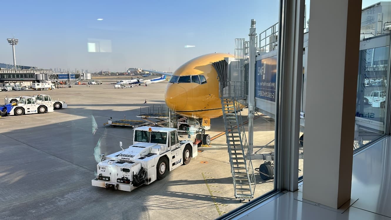 伊丹空港のANAラウンジでの食事