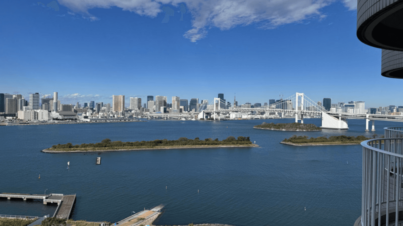 子連れ向けのベッドガードとおむつ用ゴミ箱